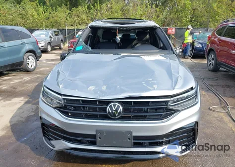 2022 Volkswagen Tiguan 2.0T Se R-Line Black from USA, damaged, VIN 3VV8B7AX0NM011443